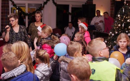 Kerstviering2015-15