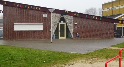 © 2015 FvdV - Flierpark 106